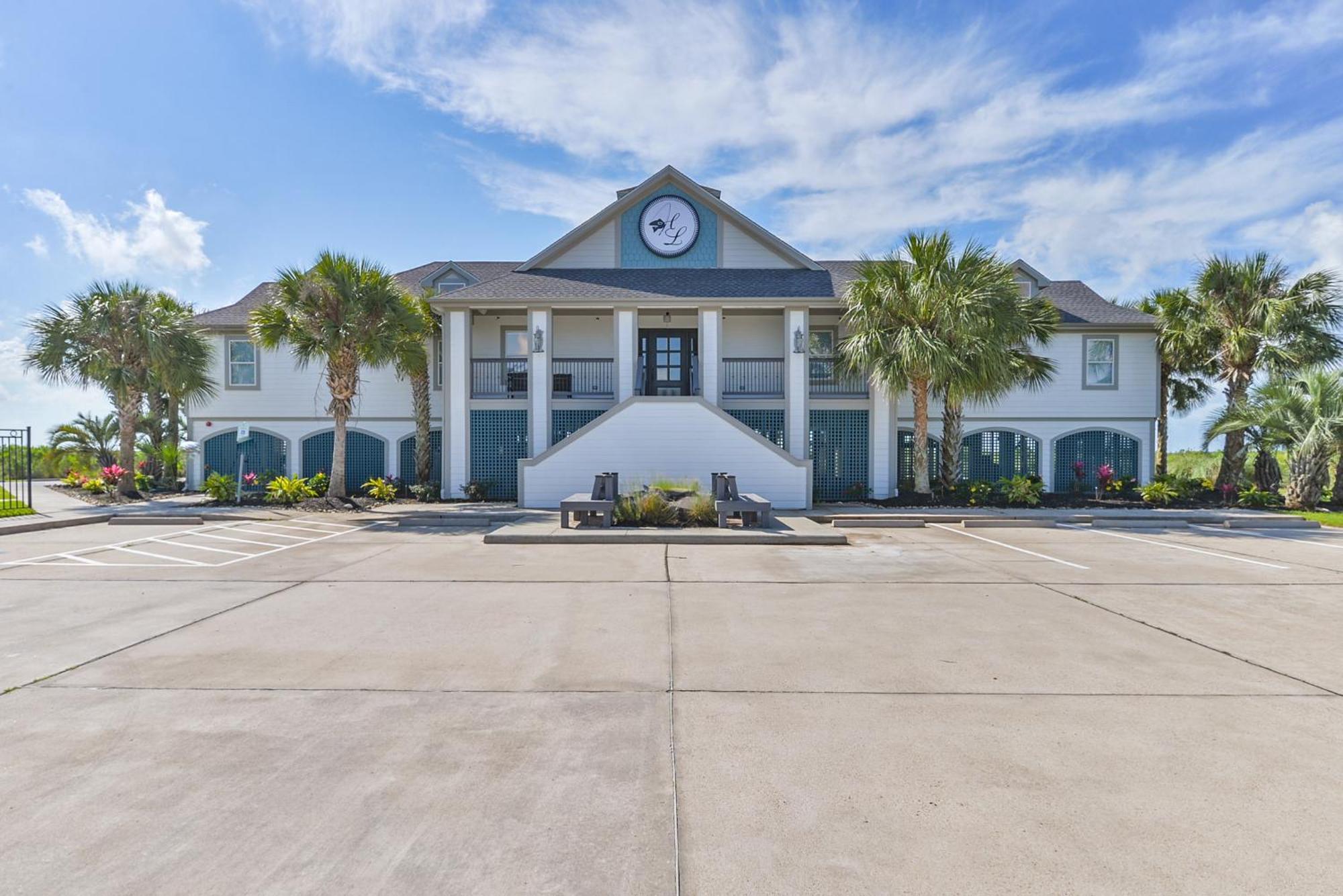 Harborwalk Lodge Hitchcock Экстерьер фото