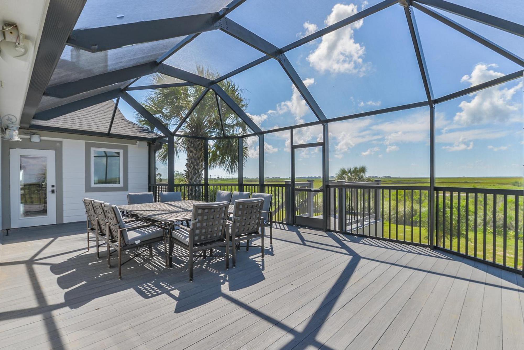 Harborwalk Lodge Hitchcock Экстерьер фото