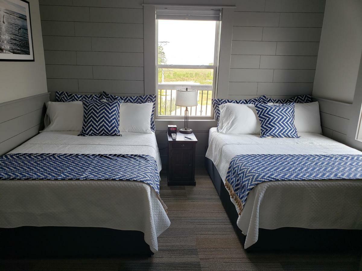 Harborwalk Lodge Hitchcock Экстерьер фото